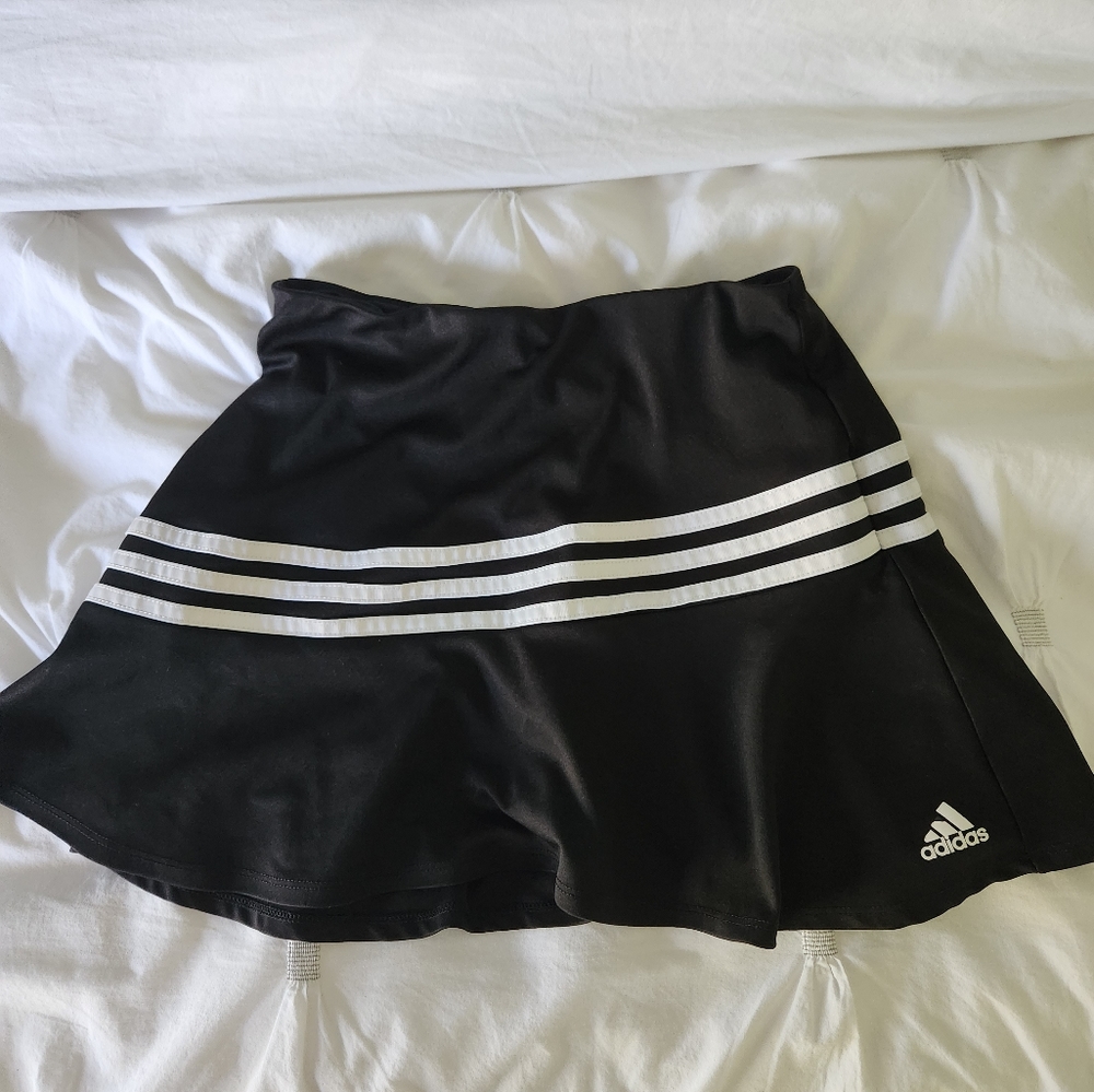 Adidas Womens Black/White Skort Size XL (16)